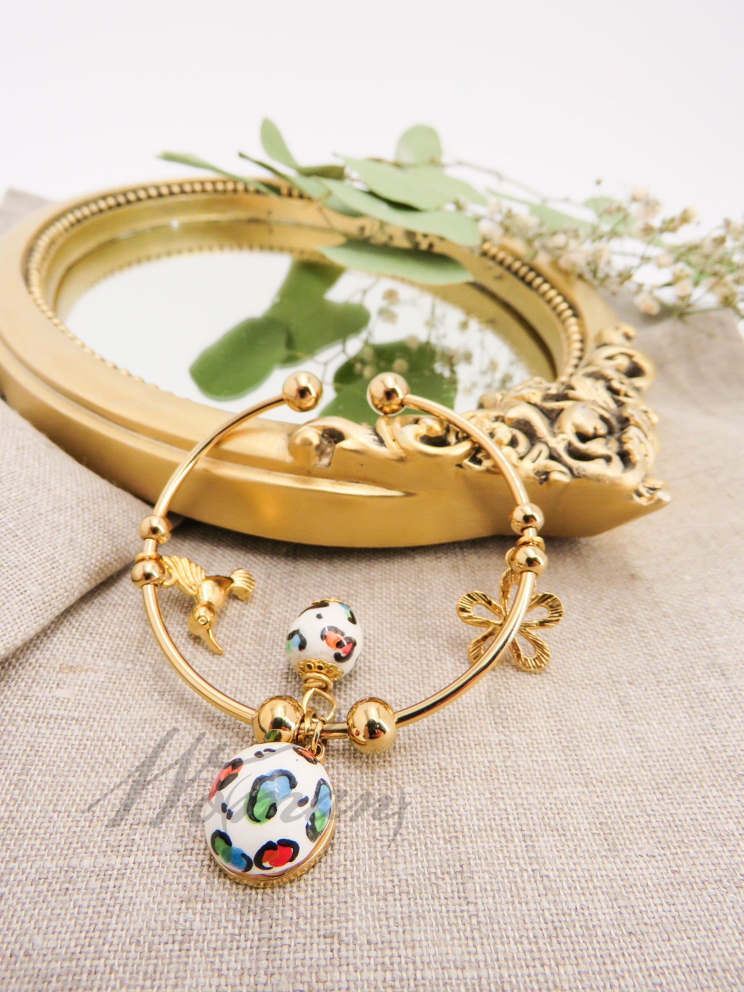 Bracelet with 2 ceramic charms